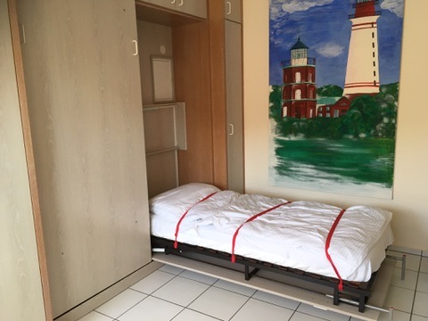 Ausgeklappte Schlafmöglichkeit in der Ferienwohnung